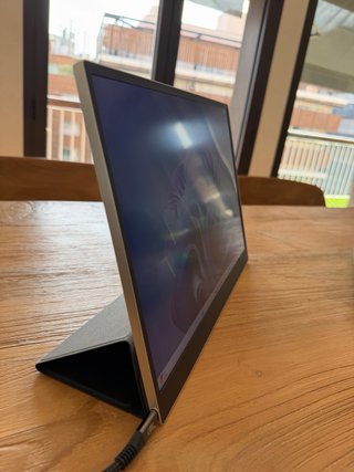 LG Gram View Monitor Portátil