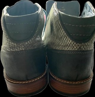 Botas de piel serpiente talla 44