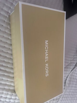 Sandalias Michael Kors MK rosas y blancas