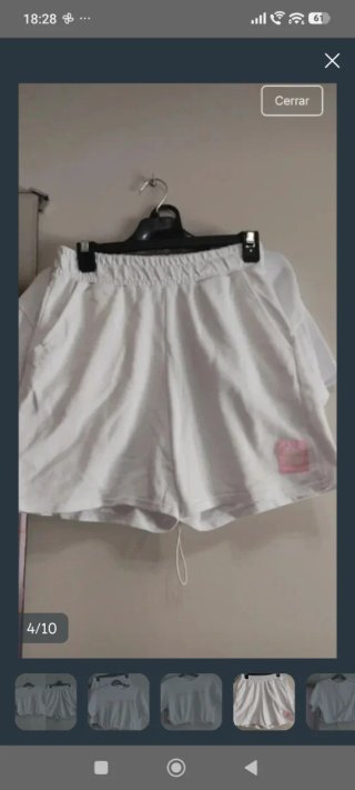 Sudadera y Short Blanco.Conjunto  Berhka. Talla S