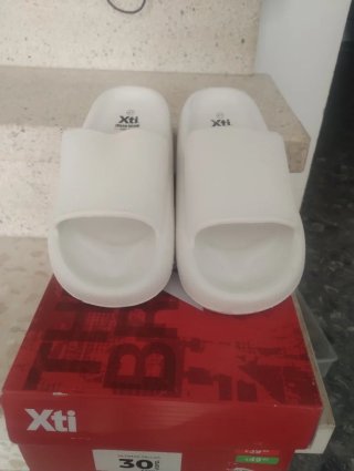 Chanclas KTI Blancas Talla 41 Nuevas