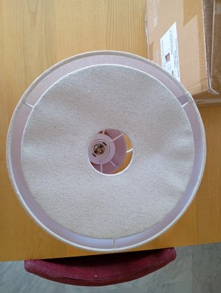 2 Lámparas de Mesa Beige y Blancas