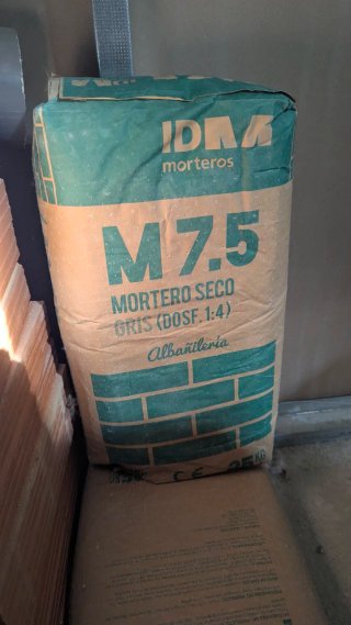 Saco Mortero Seco Gris 25kg M7.5