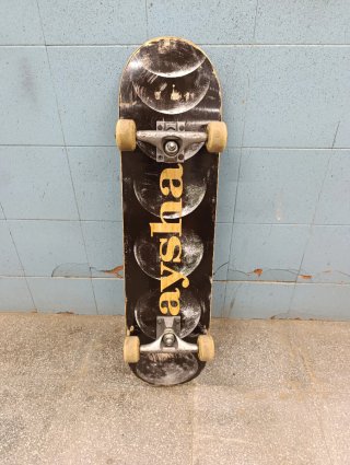 Skate completo + tabla de regalo