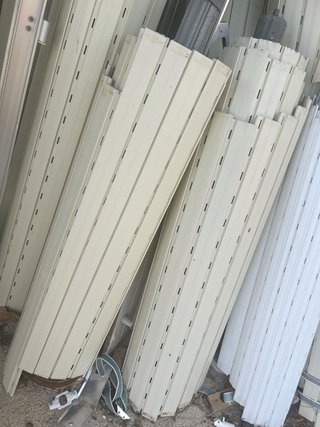 9 Ventanas Aluminio Doble Cristal y una puerta