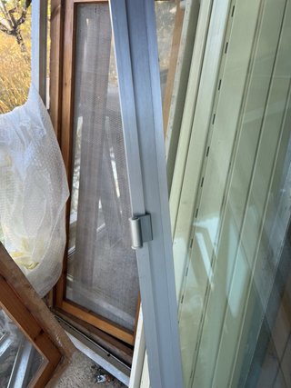9 Ventanas Aluminio Doble Cristal y una puerta