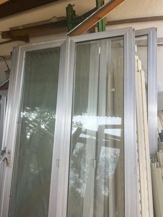 9 Ventanas Aluminio Doble Cristal y una puerta