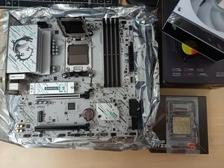 Bundle NUOVO MSI B450M Plus WiFi+Ryzen 7600X