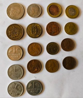 Lote monedas españolas e internacionales