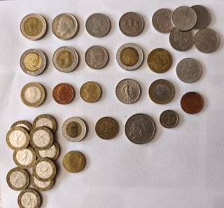 Lote monedas españolas e internacionales