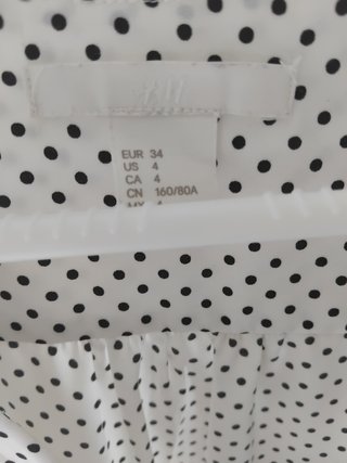 Blusa lunares blanca y negra
