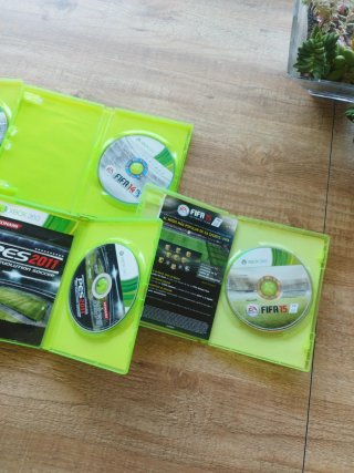 Lote 5 Juegos Fútbol Xbox 360: FIFA y PES
