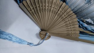 Ventaglio in bambù la grande onda di Kanagawa