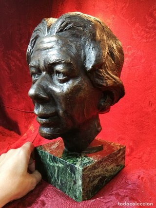 Busto Autoretrato Jill Cowie Sanders Bronce