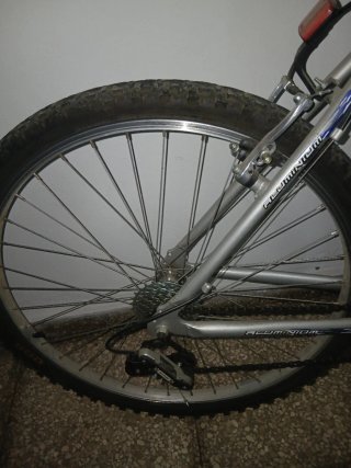 Bicicleta UPRIDE Tracker Aluminio