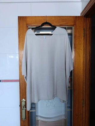 Túnica Beige Talla 56-58