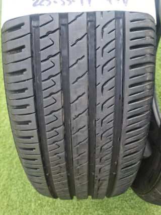 2 Neumáticos ocasion km0 Barum  225/55/19 99V