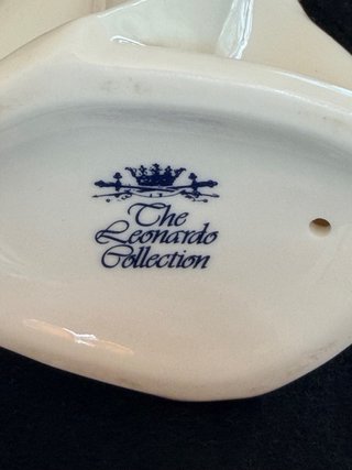 Collezione Leonardo Angeli con Colombe