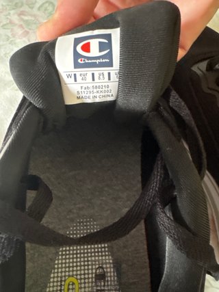 Zapatillas Champion Negras y Blancas