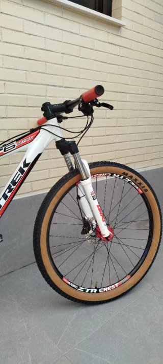Bicicleta Trek Serie 6