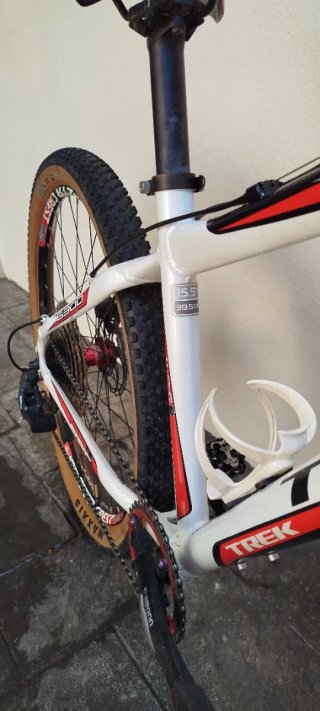 Bicicleta Trek Serie 6