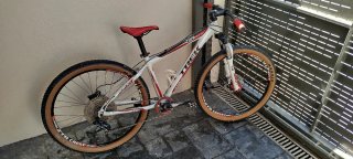 Bicicleta Trek Serie 6
