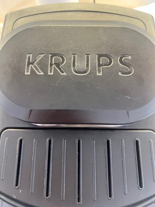 Cafetera Krups Quattro Force Automática