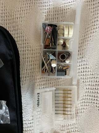 Mini amoladora/taladro Tilswall con accesorios