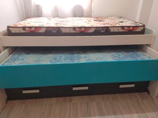 Cama nido con 2 colchones y 2 somieres,