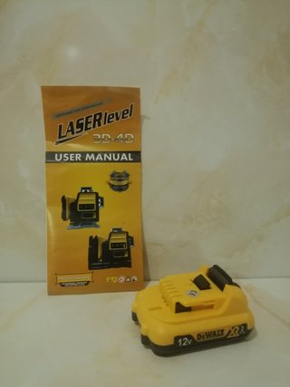 Nivel Láser Dewalt + Accesorios
