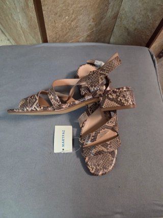 Sandalias Marypaz piel serpiente talla 39