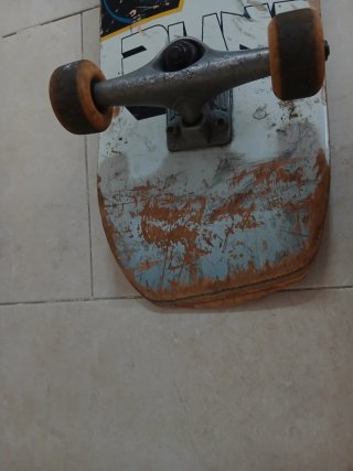 Skate Board azul claro