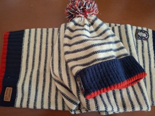 Conjunto Gorro y Bufanda Rayas Pirata.