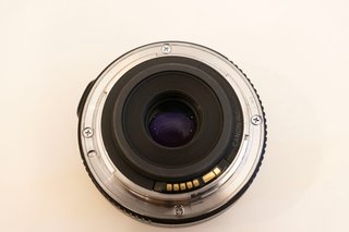 Canon EF-S 24mm f2.8