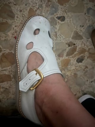 Scarpe fondo magazzino bianche