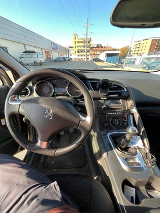 Peugeot 3008 2015