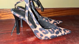 Zapatos de tacón Stradivarius leopardo talla 37