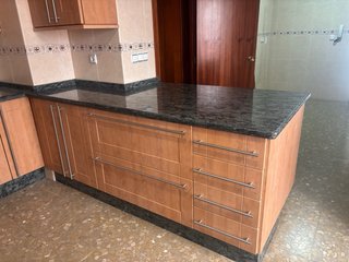 Muebles de cocina madera y piedra