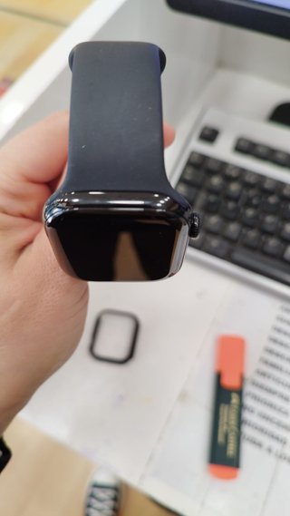 Apple Watch 11 46mm Cellular + GPS 100% Bateria