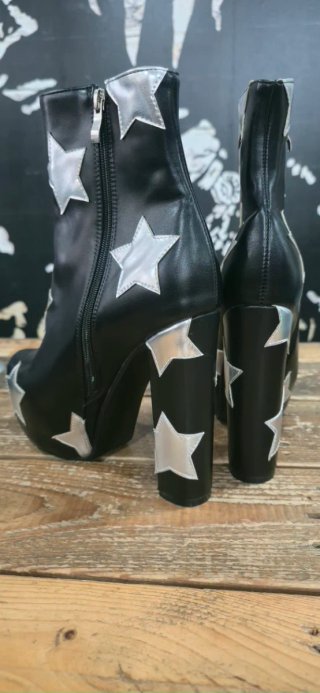 Botines plataforma estrellas