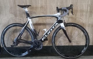 Bicicleta de Carbono Kuota Kharma