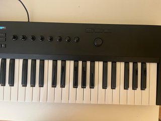Controlador MIDI Native Instruments Komplete A49