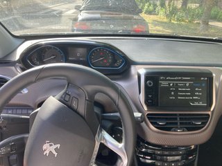 Peugeot 2008 Allure eHDi 92