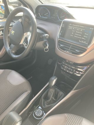 Peugeot 2008 Allure eHDi 92