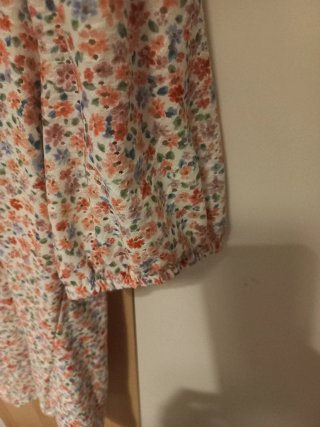 Camiseta floral mujer
