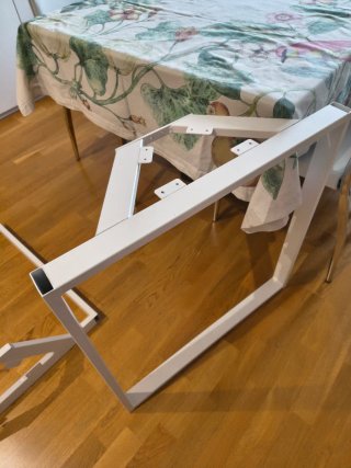 Patas de mesa metálicas blancas