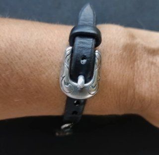 Pulseras Uno de 50