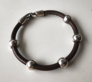 Pulseras Uno de 50