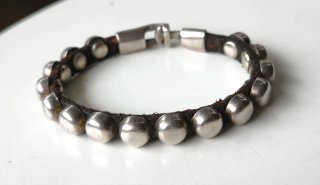 Pulseras Uno de 50