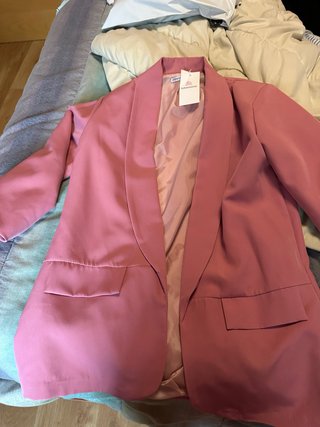 Americana mujer rosa